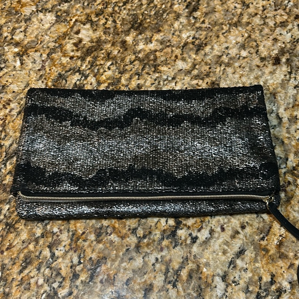 Stella & Dot metalic clutch